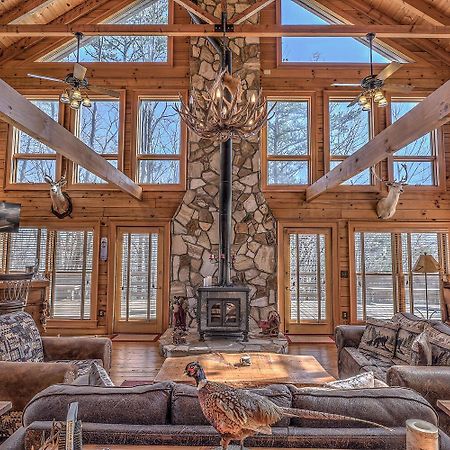 Blue Ridge Bliss- Spacious Cabin, Pets, Hot Tub! Exteriér fotografie