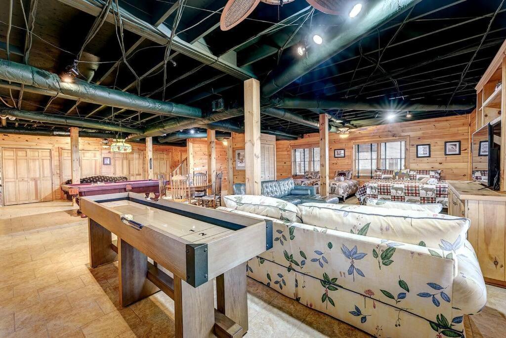 Blue Ridge Bliss- Spacious Cabin, Pets, Hot Tub! Exteriér fotografie