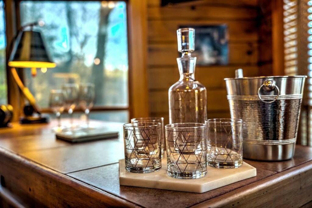 Blue Ridge Bliss- Spacious Cabin, Pets, Hot Tub! Exteriér fotografie