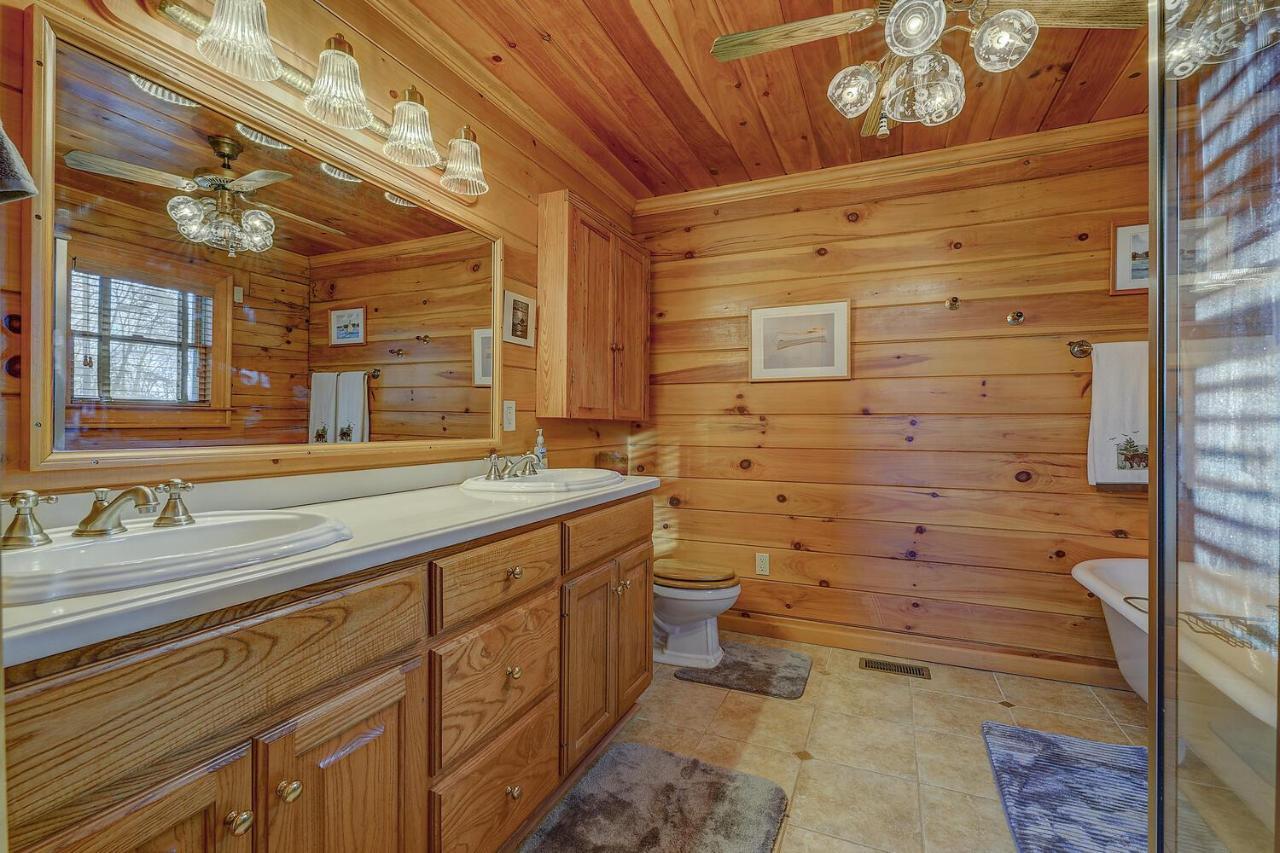 Blue Ridge Bliss- Spacious Cabin, Pets, Hot Tub! Exteriér fotografie
